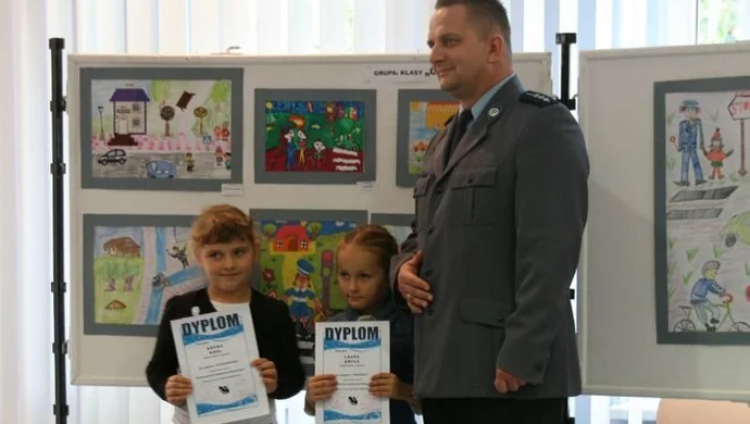 Zakończenie konkursu plastycznego "Policja w oczach dziecka"