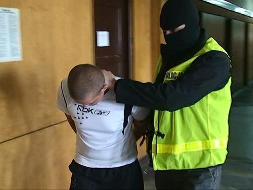 17-latek ze Sławy zatrzymany za pobicie