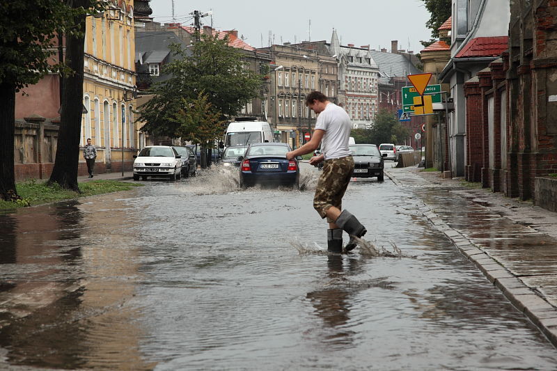 Kościuszki po sobotniej ulewie