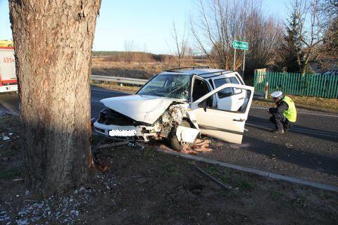 Śmierć na drodze. Przyczyną śliska jezdnia