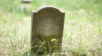 Porządki na Cmentarzu żydowskim w Szlichtyngowej