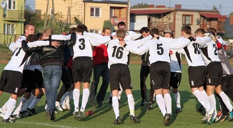 Zwycięstwo na koniec rundy – relacja z meczu Dębu