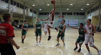 WSTK wygrywa w Jeleniej Górze