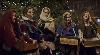 Dziewczynka z zapałkami, czyli przedświąteczna akcja gminazjalistek