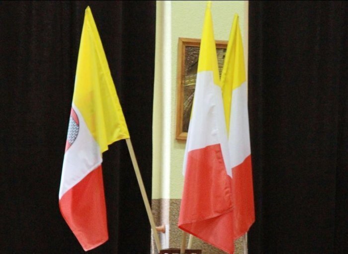 Czekają na nową flagę Sławy
