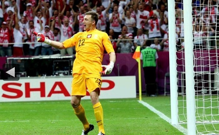 Tytoń nie zaszkodził. Przemek uratował nam Euro