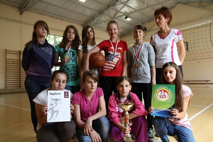 Sukcesy 2 brąz w mini koszykówce