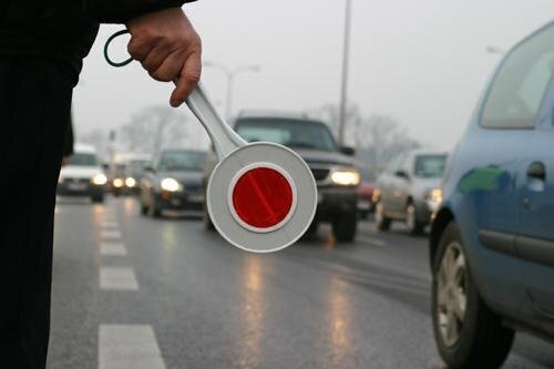 Jedenastu pasażerów w volkswagenie. Zamiast pięciu...