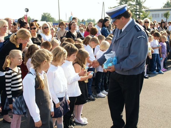Bezpieczna droga do szkoły czyli odblaski rozdane