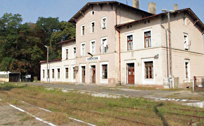 Uwaga Zmiana rozkładu jazdy - parowóz zatrzyma się we Wschowie o 906