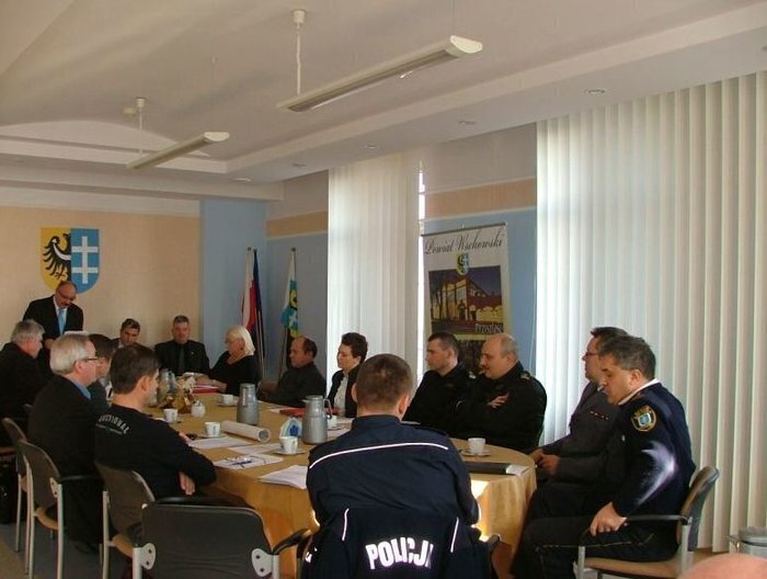 W Powiecie rozmawiali o sytuacjach kryzysowych