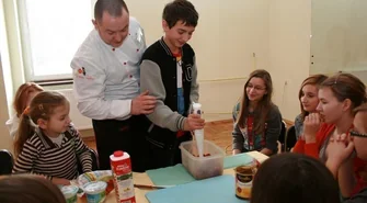 Nie zapominają o najmłodszych w Sławie