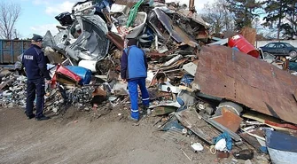 Kradzieże trakcji kolejowych wciąż atrakcjyne