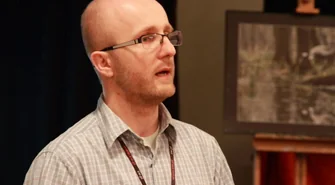 „Z klangorem w tle” - wystawa Piotra Dziełakowskiego