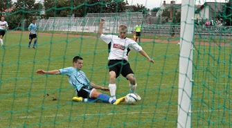 Przegrana w burzy i w deszczu