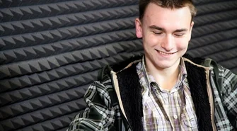 Rozmowa przy szklance wody – Filip Czarnota