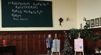 Recytowali wiersze Mickiewicza, Baczyńskiego i innych poetów