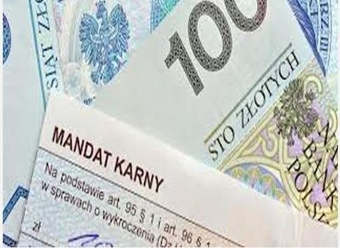 7 mieszkańców Wschowy z mandatami za zakłócanie spokoju