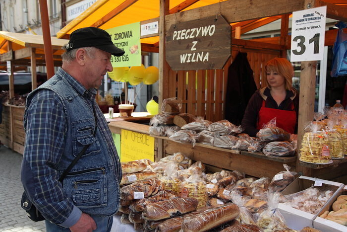 Gwarno i kolorowo na Starym Rynku w Sławie
