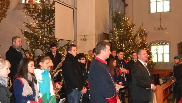 Kolędy, piosenki świąteczne i utwory rozrywkowe podczas Koncertu Noworocznego w Sławie