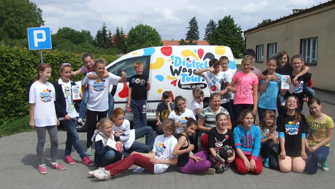Deutsch Wagen Tour w Szlichtyngowej