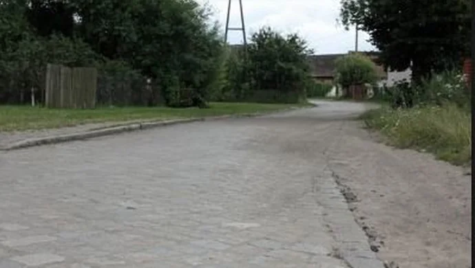 Remont sali wiejskiej w Kuźnicy Głogowskiej do końca marca