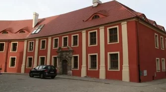 Wyposażają nową siedzibę Biblioteki Publicznej we Wschowie