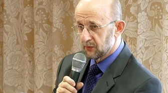 Sprawozdanie przyjęte, burmistrz z absolutorium