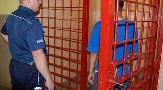 Pasażerowie okradali kierowców