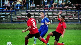 Dąb nadal liderem IV ligi