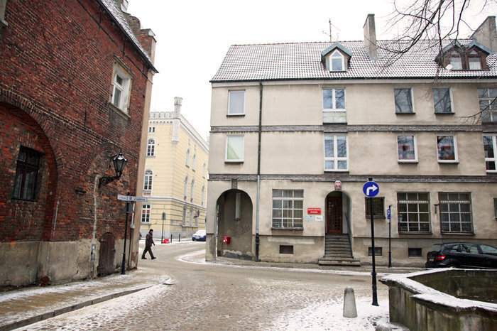Pierwszeństwo ma kierowca wyjeżdżający z ulicy Rzeźnickiej