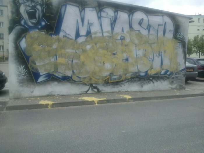 Zamalowali kibicowskie murale