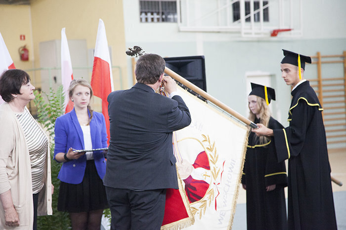 Gimnazjum odznaczone Krzyżem Czynu Zbrojnego