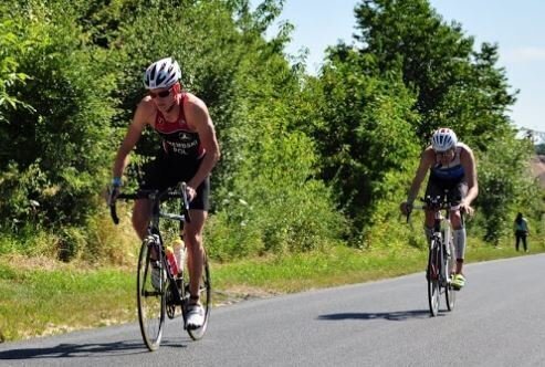 Przypominamy o czasowym zamknięciu ruchu drogowego na czas triathlonu