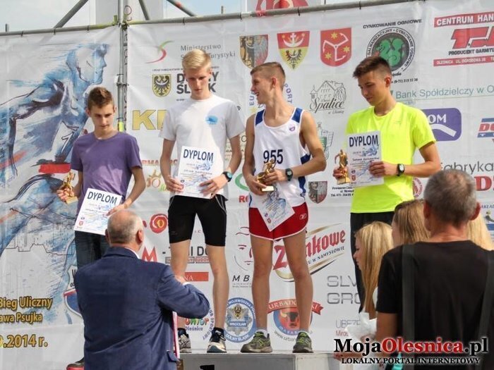 Sukcesy zawodników LLKS Osowa Sień