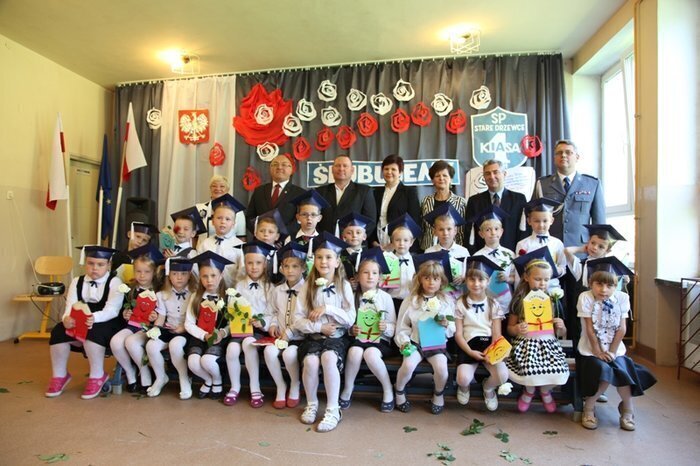 Ślubowanie pierwszaków w Starych Drzewcach