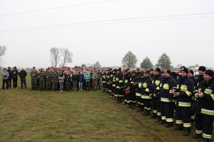 Ćwiczenia strażackie na Kaczych Dołach