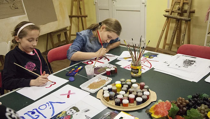 Ferie z CKiR - zajęcia plastyczne