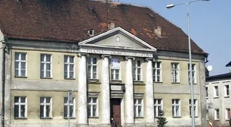 Starają się o środki finansowe na remont elewacji