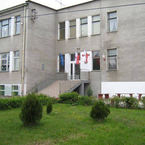 Rodzice bronią szkół władza rozmawia z mieszkańcami
