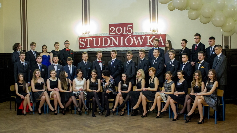 Studniówka w Zanie