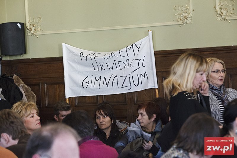 Zagłosują nad zamiarem likwidacji Gimnazjum