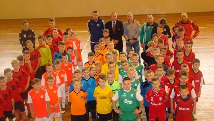 II Mikołajkowy Powiatowy Turniej Piłki Nożnej Młodzików