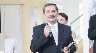 Władysław Chilarski: 7 etatów, ale 10 nauczycieli