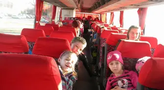 Oszczędzali, pojechali w nagrodę do kina