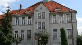 Radni zdecydują o losie Gimnazjum 17 marca