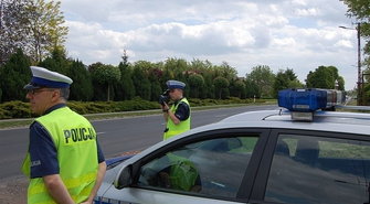 Chłopiec wjechał rowerem pod samochód