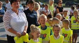 Kamizelki odblaskowe dla pierwszoklasistów