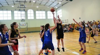 Mikołajkowy Turniej w koszykówkę