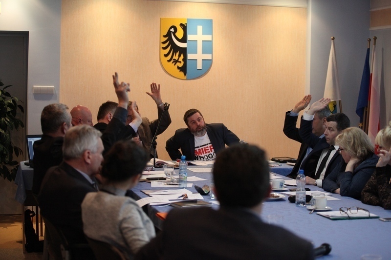 Jeszcze miesiąc bez drugiego wiceprzewodniczącego w powiecie